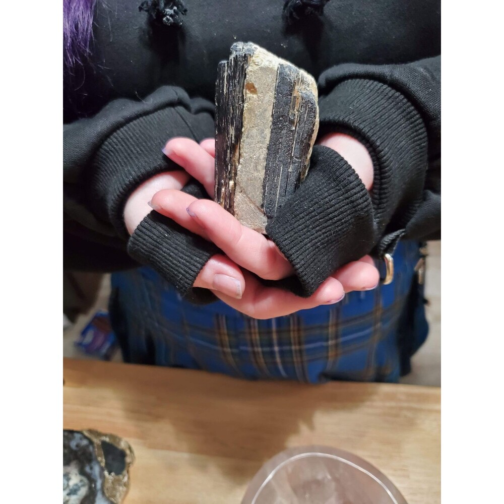 LARGE black Tourmaline!